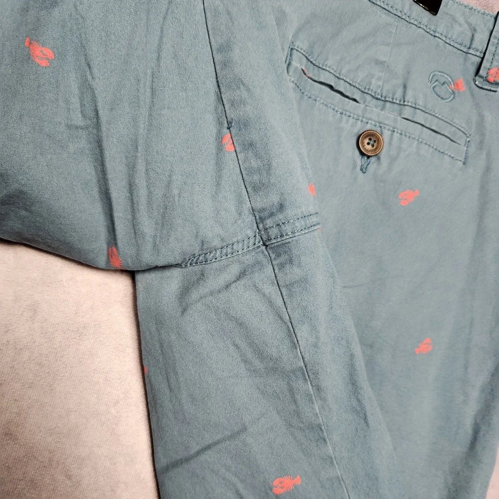 Magellan Outdoors Mens 38 Blue Lobster Print All Over Chino Shorts Casual Summer